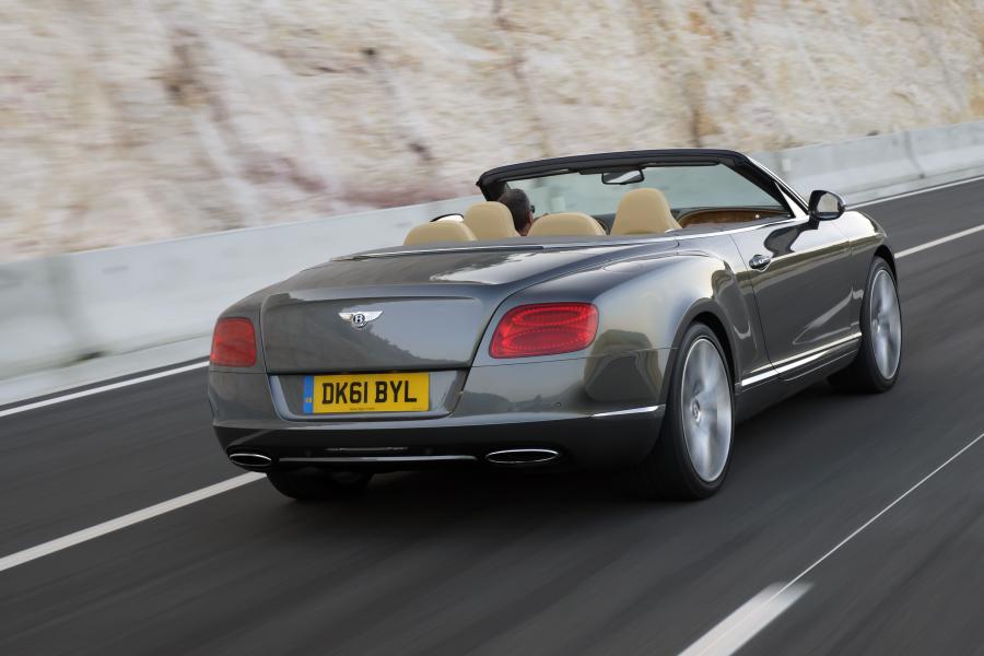  Bentley Continental GTC 2011 года  (фото 31 из 167)